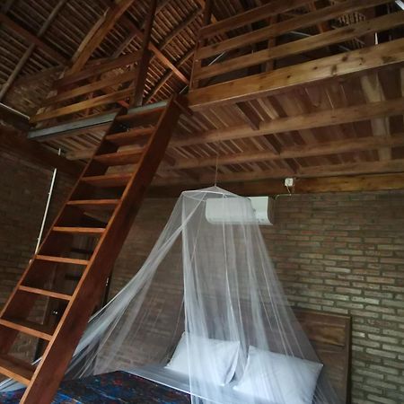 Coconut Tree Cottages Batukaras Room photo