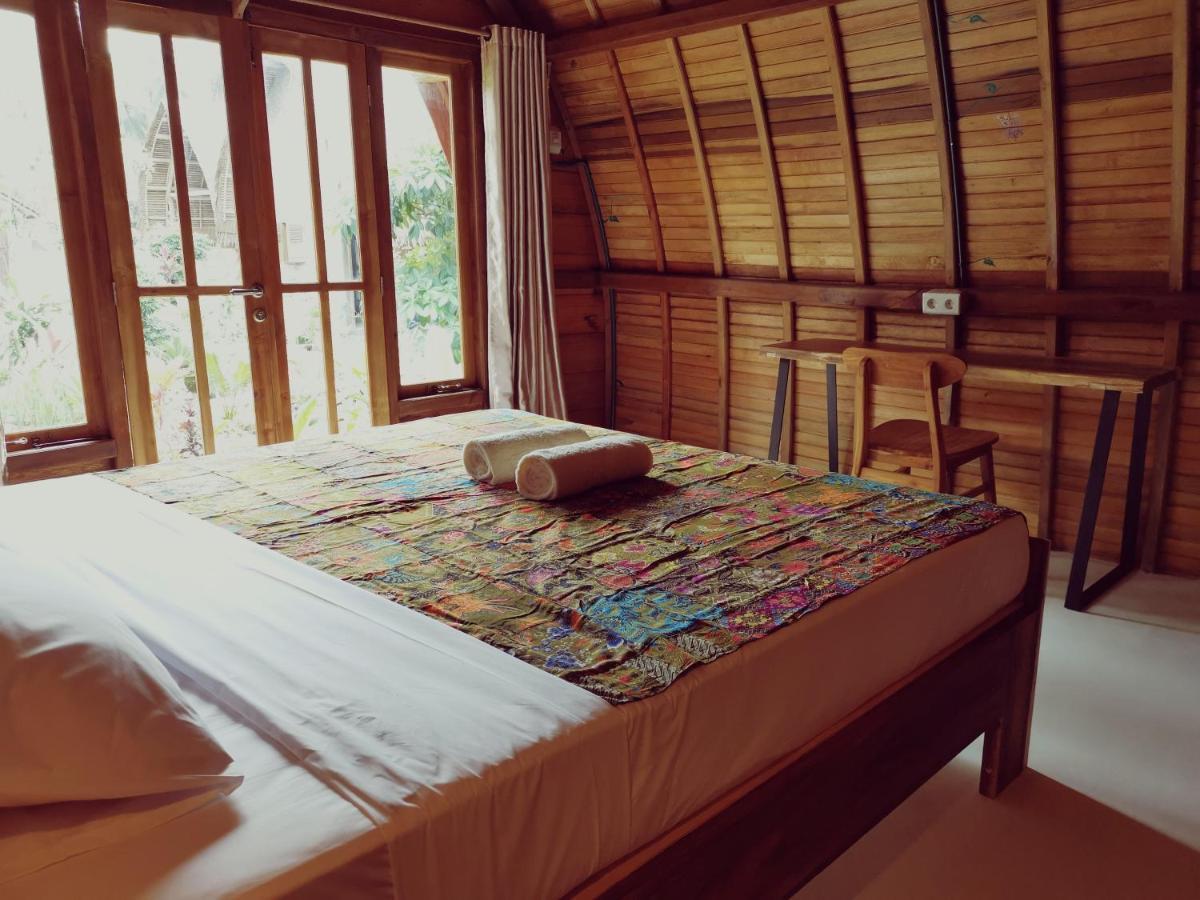 Coconut Tree Cottages Batukaras Exterior photo