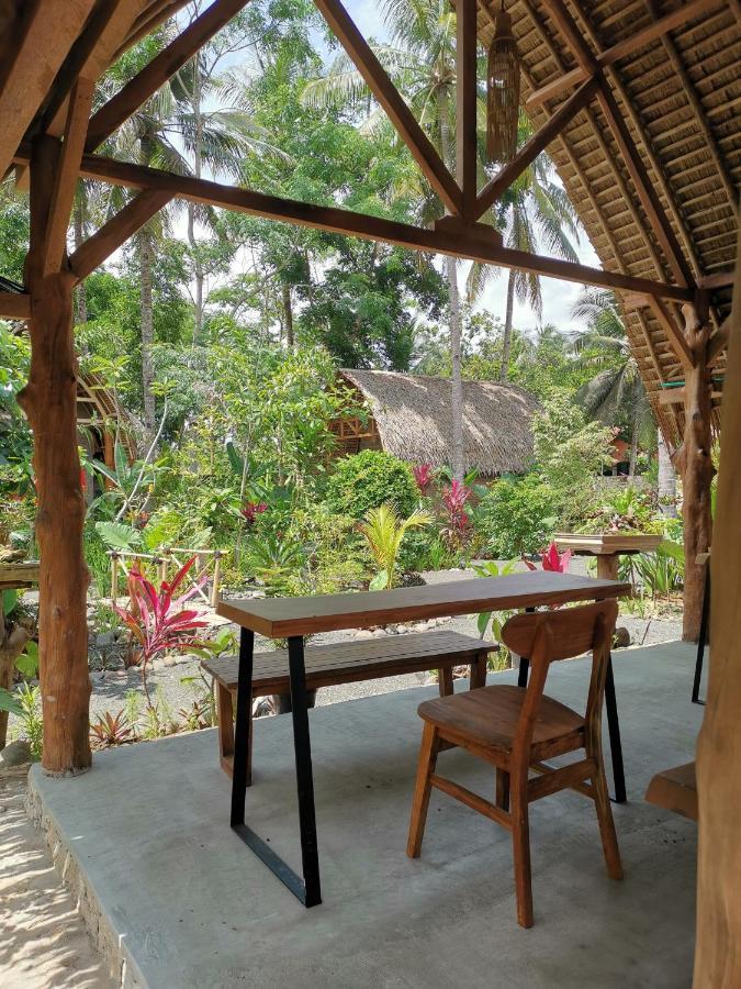 Coconut Tree Cottages Batukaras Exterior photo