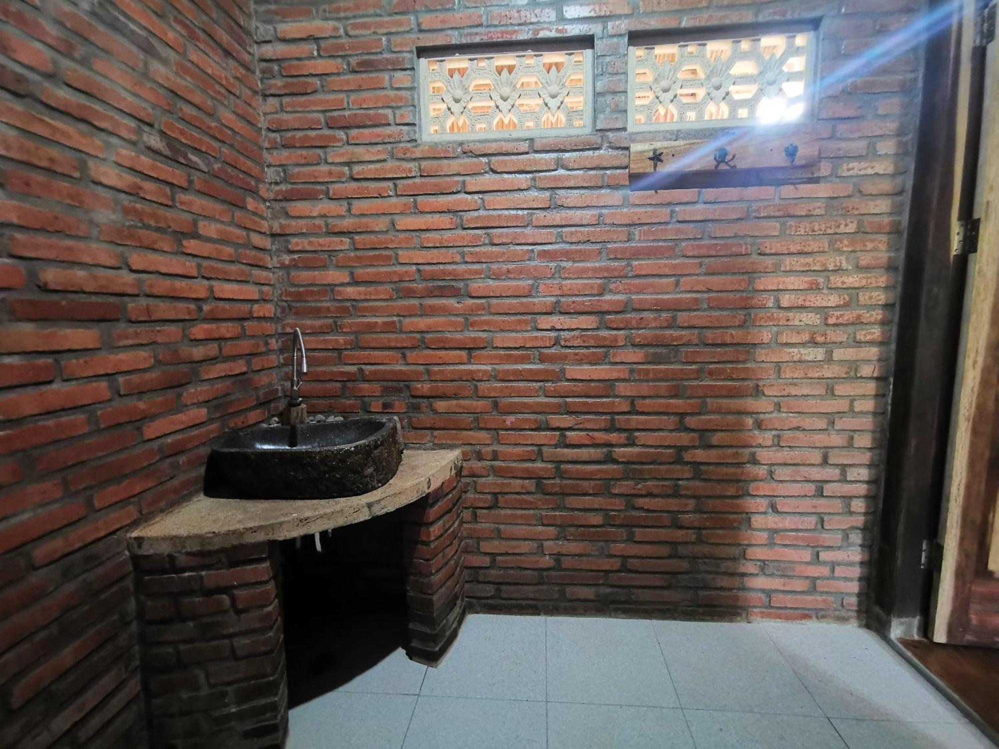 Coconut Tree Cottages Batukaras Room photo