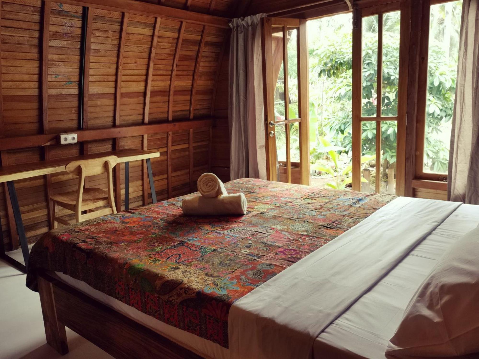 Coconut Tree Cottages Batukaras Room photo